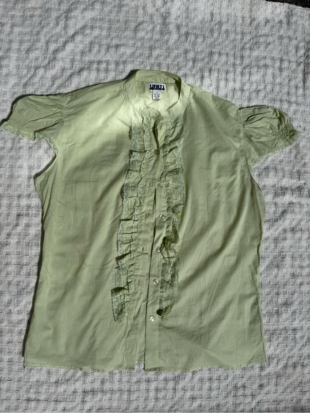 Women's Light Green Ruffle Front Short Sleeve Blouse
